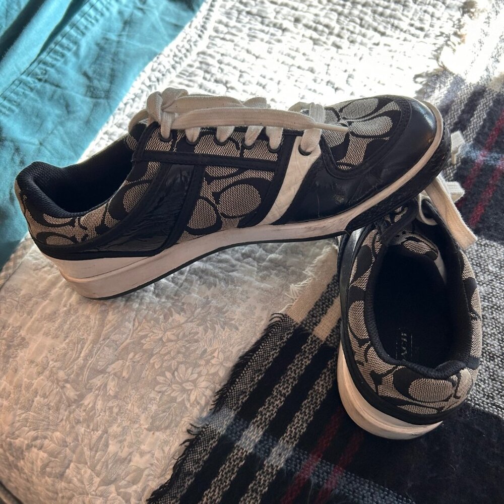 Coack Sneakers 9.5 - Picture 2 of 4